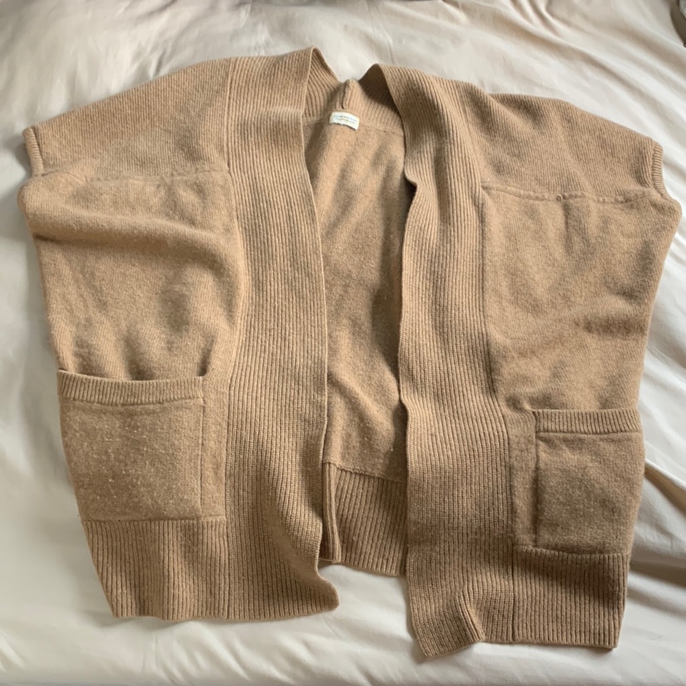 Club Monaco Cashmere Over-Sweater
